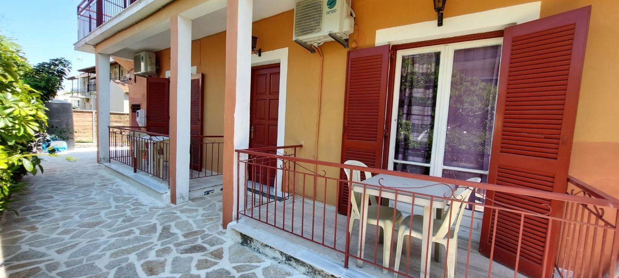 Dora'S Apartments Kavos Exterior photo